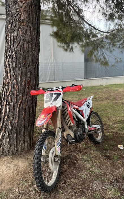 Dezmembrez honda crf 250