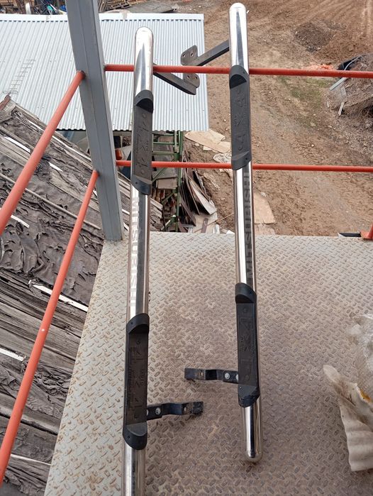 Подножки пороги труба