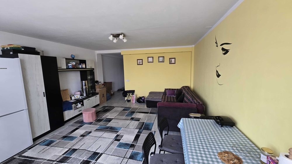 Apartament 2 camere decomandat si mobilat