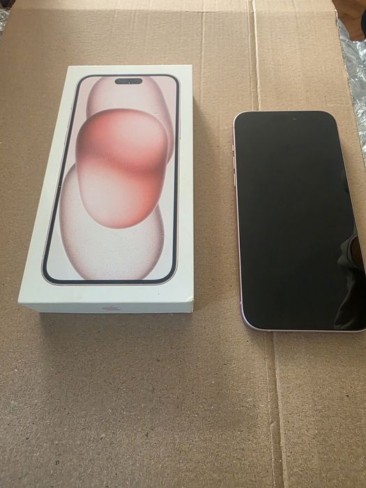 Продавам iPhone 15 Plus