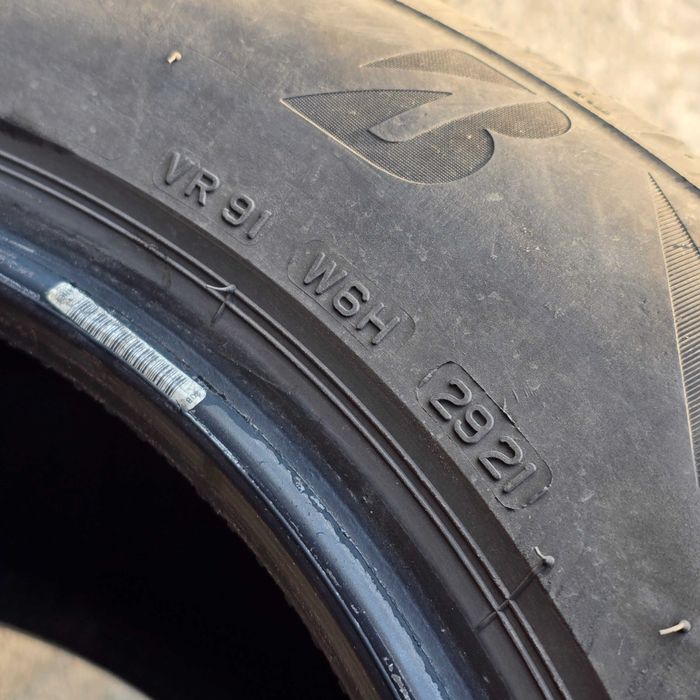 Bridgestone Blizzak LM005 255/55 R18 109V, DOT21, 5mm грайфер