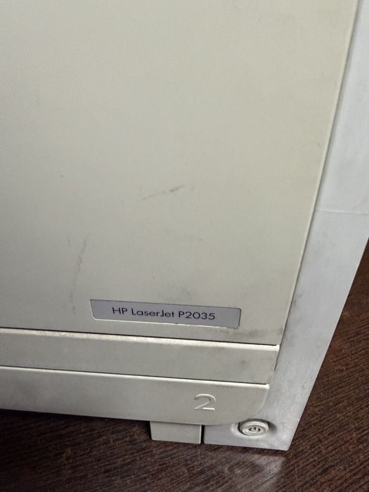 Продам принтер Hp 2035