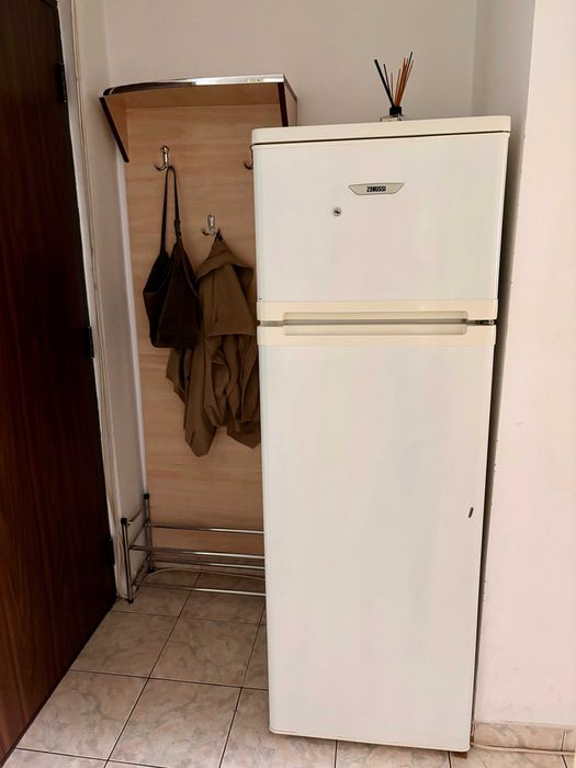Închiriez apartament 2 camere | Vitan | 400€/lună