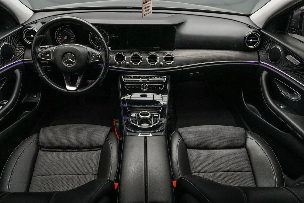 Mercedes-Benz E Automata - Posibilitate Buy Back / Rate Avans 0% / Garantie 36 Luni