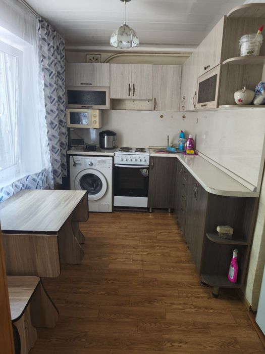 Сдам 2 комнатную квартиру