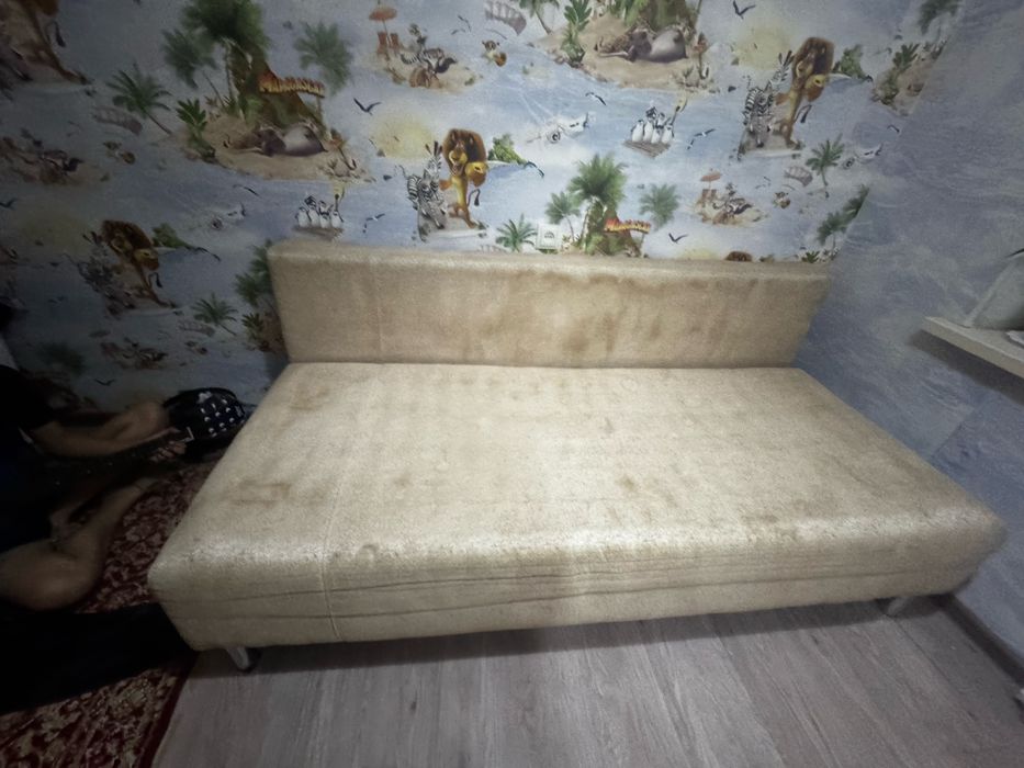 Диван 2 местный