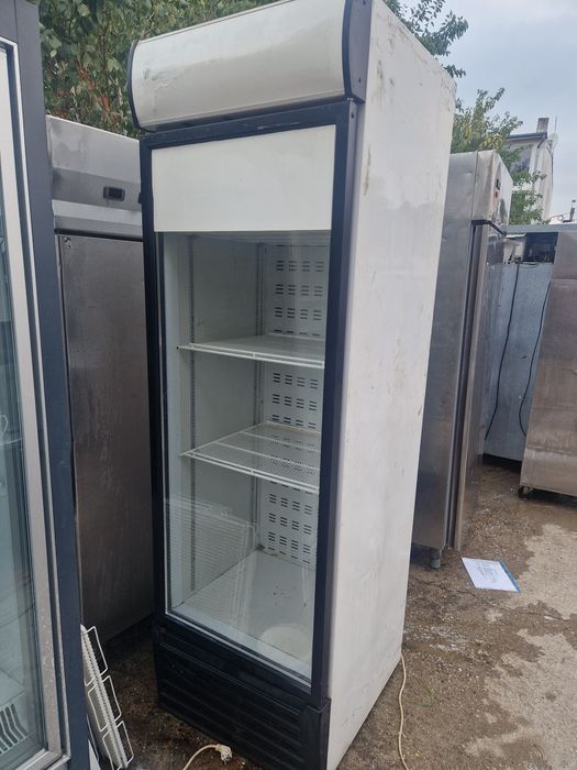 Vitrina rece sau calda,  Vitrina rece inox, vitrina frigorifica inox
