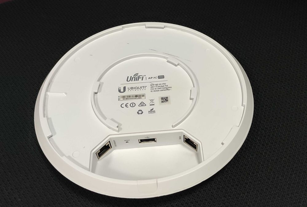 Ubiquiti UniFi UAP-AC-PRO 1300Mbit/s