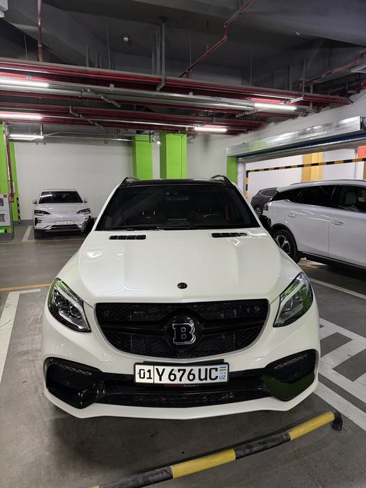 Мерседез Бенз Гле 5.5 битурбо 2013 год