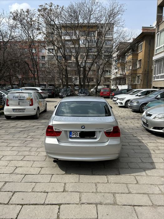 BMW 320 i в много добро състояние