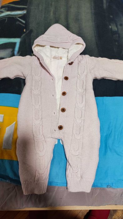 Зимен бебешки космонавт