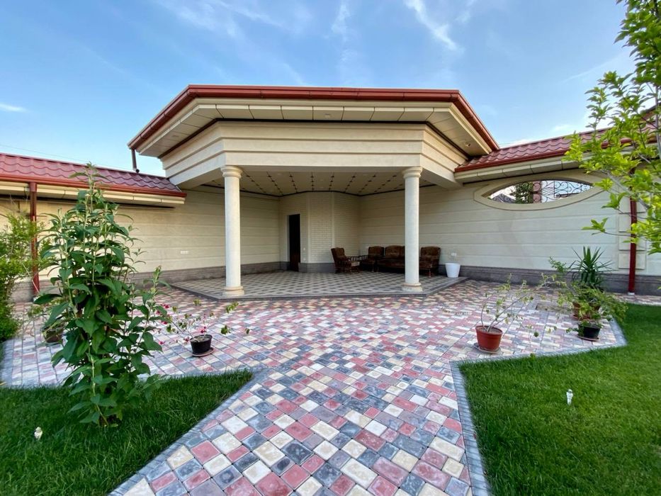 Дом 12 соток  Махалля Амир Темур Мирзо-Улугбекский район