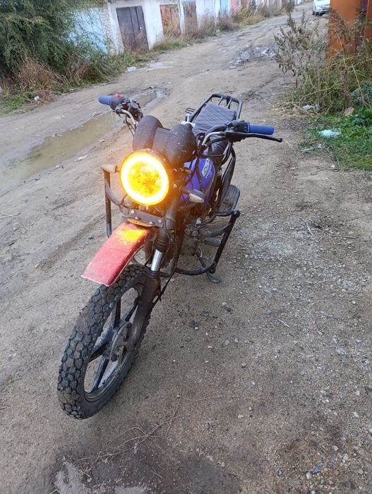 Продам срочно матоцикл GSXsuzuki200
