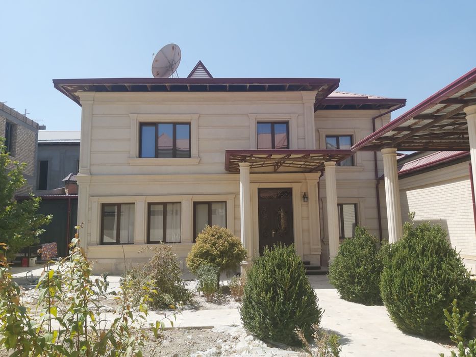 Продается дом на участке в 6 соток