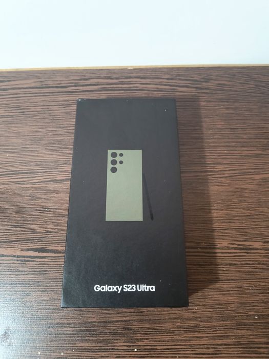Samsung S23 Ultra impecabil, nefolosit
