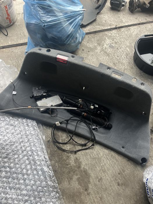 Електрически багажник бмв ф01 ф02 bmw f01 f02 багажник ел