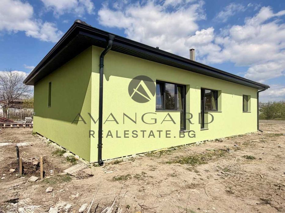 оф.25659 Едноетажна къща / Скутаре