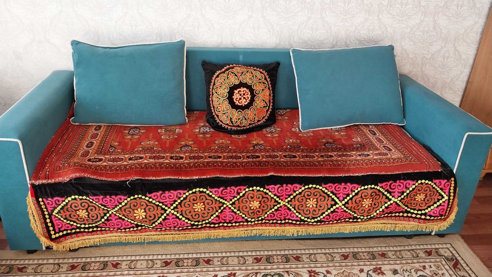 Продам Подушки    дивандек