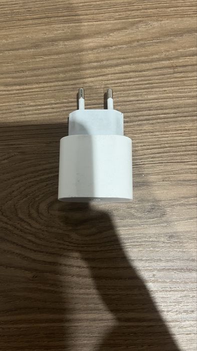 Блок для айфона оригинал