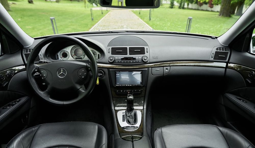 Продается Mercedes Benz W211