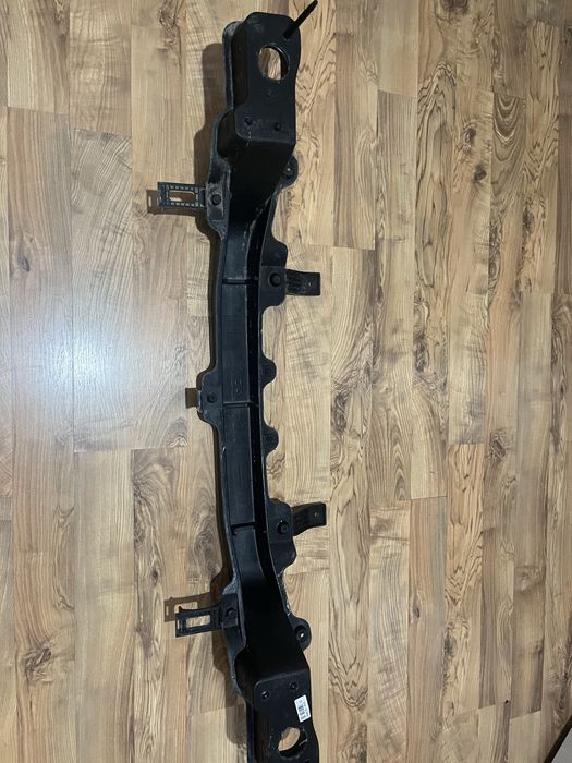 Продам усилитель бампера