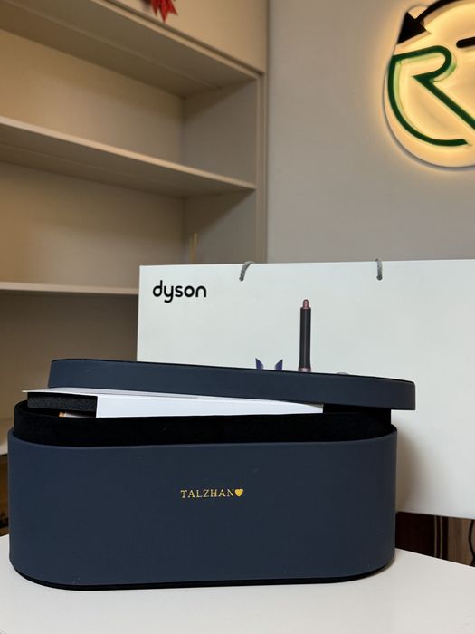 New! HS08 — Dyson Airwrap i.d