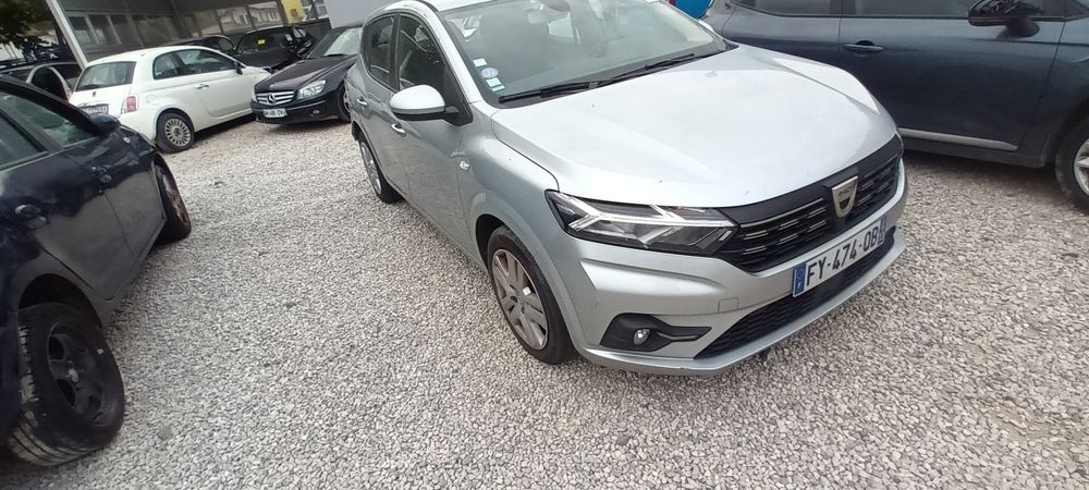 Дачия Сандеро 3 1.0 ТСЕ НА ЧАСТИ