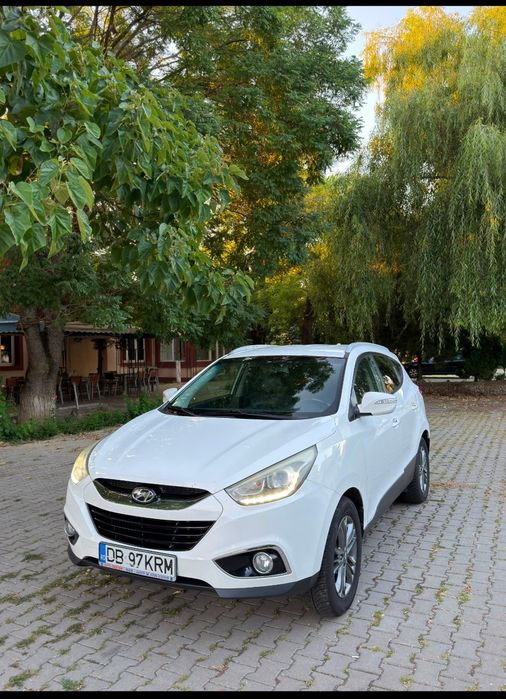 Vând Hyundai ix 35