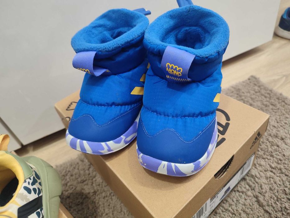 Ботушки за момче  адидас