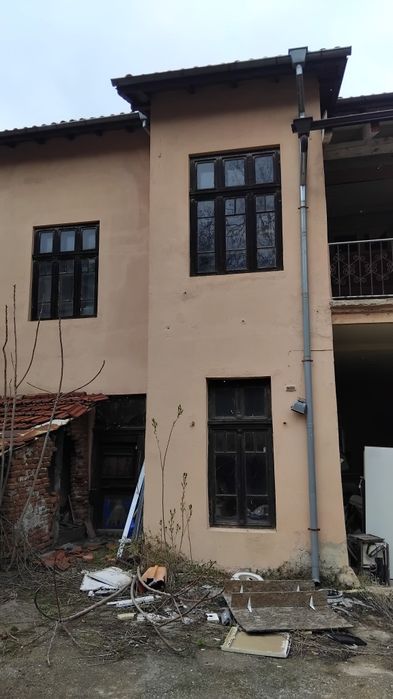 Продава се Къща в Дупница - 230 кв.м за 827 €/кв.м - Снимка #1