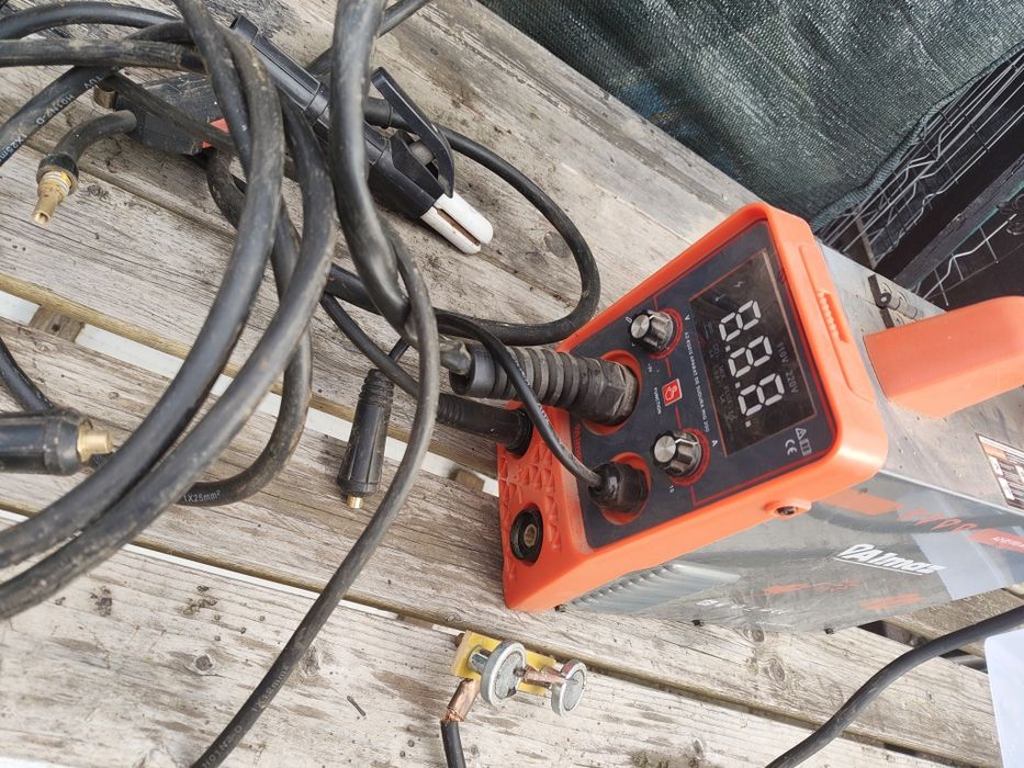 Vand schimb Aparat de sudura Almaz MIG 200 AZ-ES013