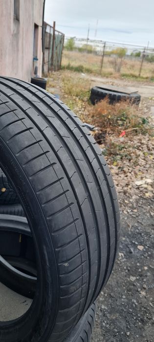 2 Cauciucuri Pirelli 255 40 R 21  de vara . Dot 2018