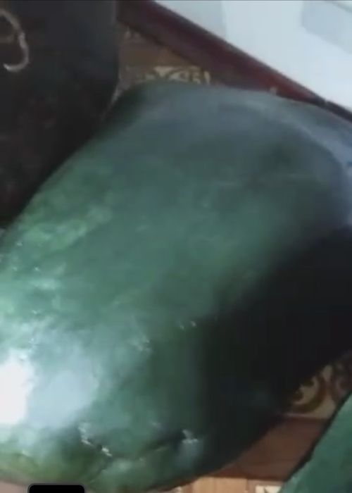 Продам нефрит с документами