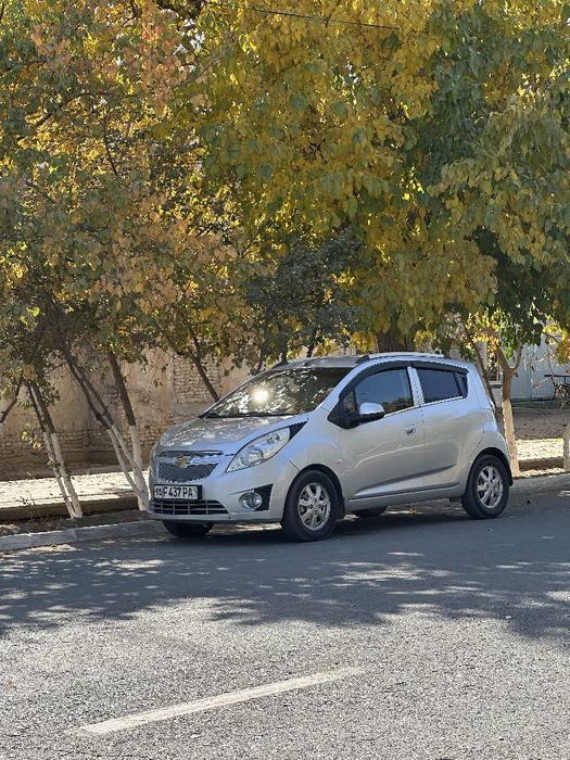 Автомашина Спарк