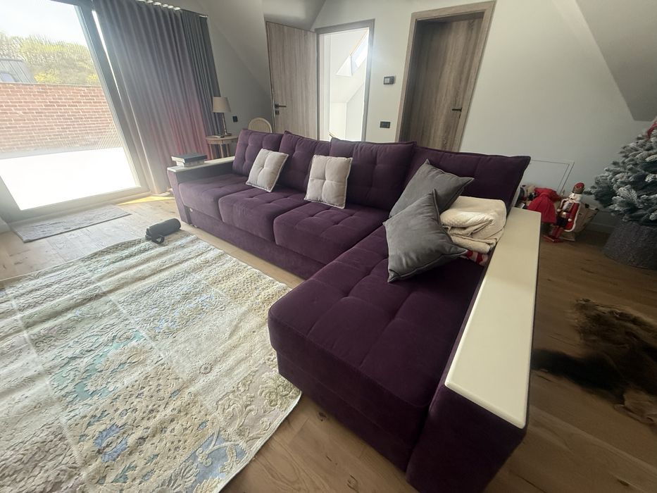 Canapea extensibila cu coltar