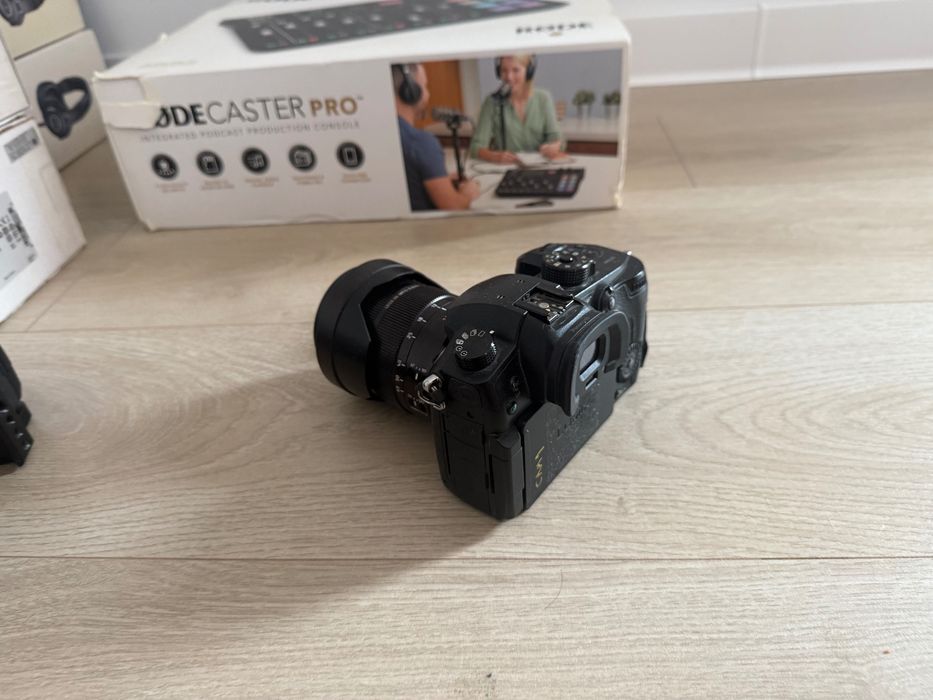 Panasonic GH5 + obiectiv Leica