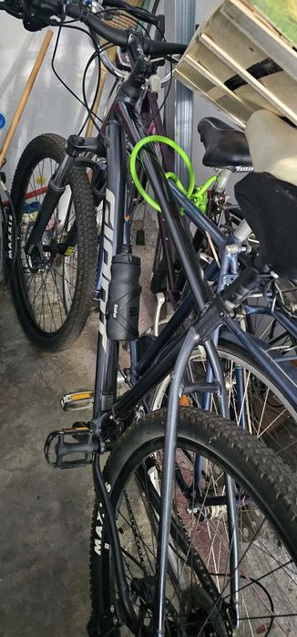 Vind bicicleta Giant pe 29