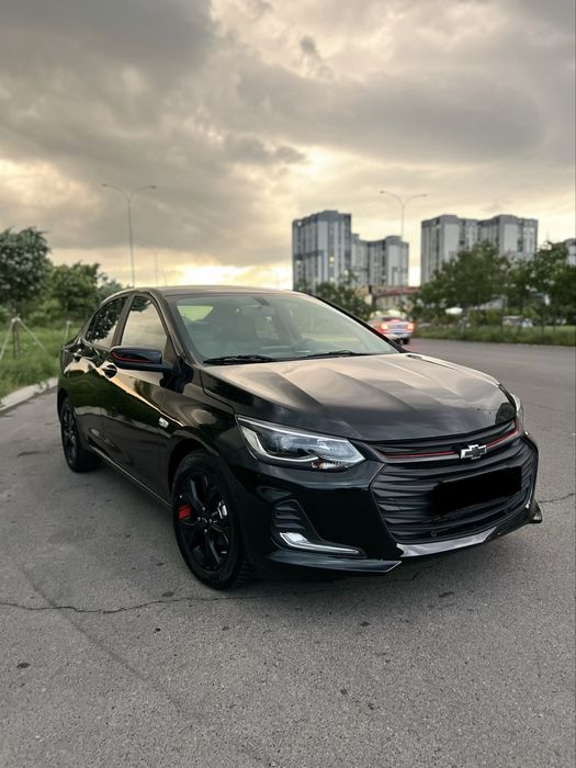 Chevrolet Onix Redline