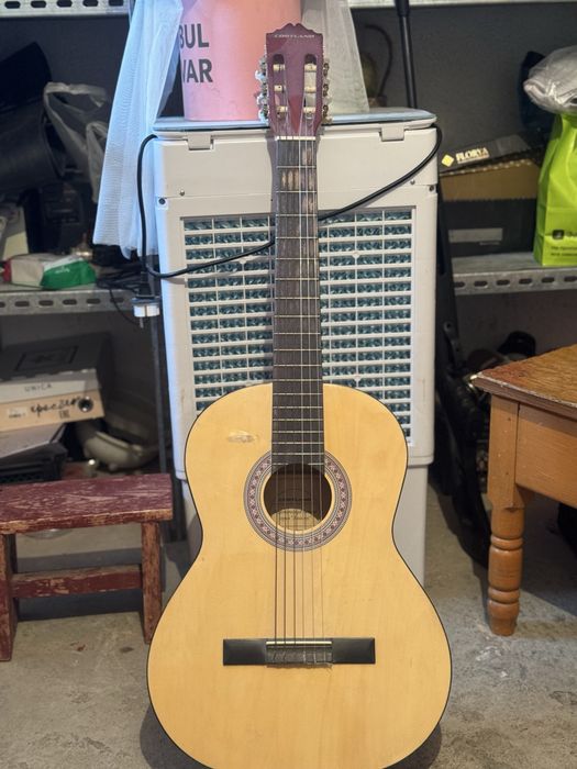 Срочна продам Гитара