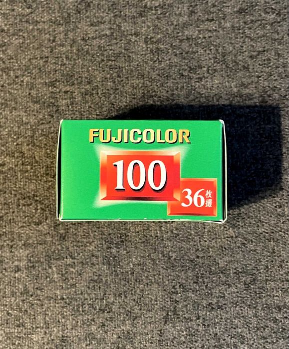 Film Foto Fujicolor 100