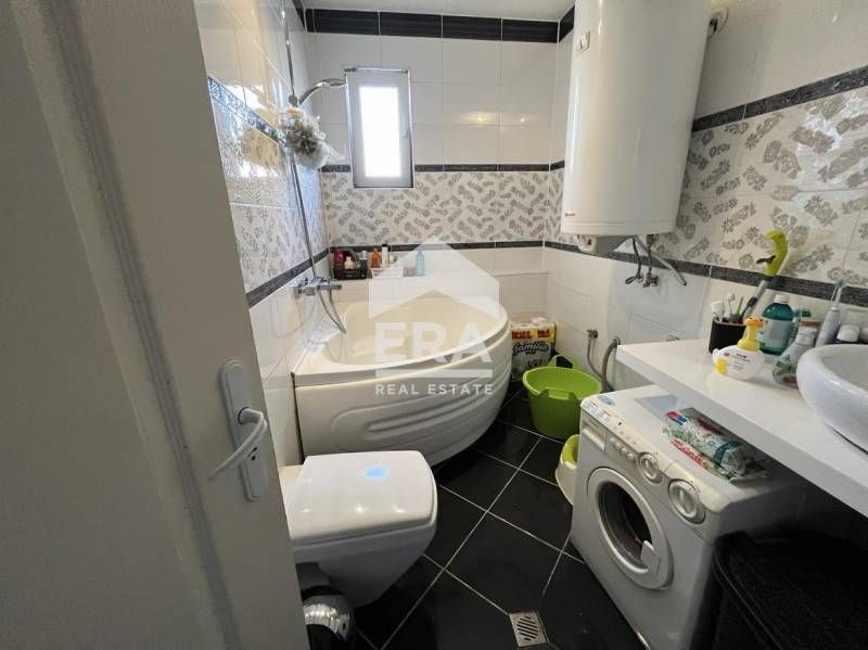 Дава се под наем Тристаен апартамент в Варна, Възраждане 1 - 85 кв.м за 460 € - Снимка #9