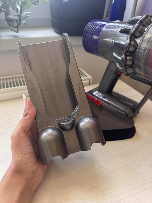 Aspirator Dyson V10