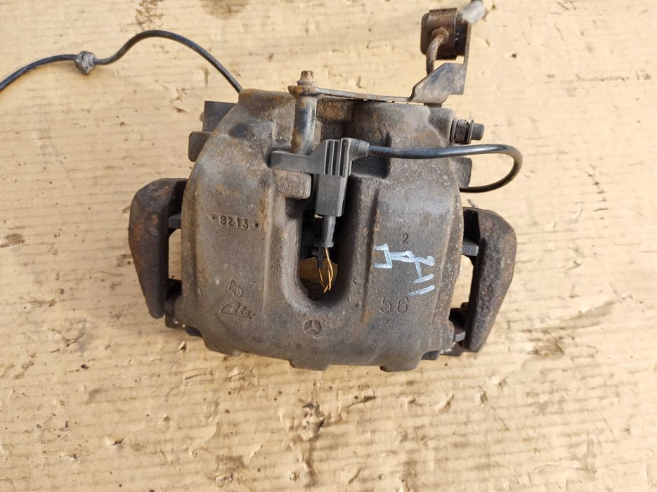 Десен Преден Спирачен Апарат Mercedes E class W211 4Matic Tmodel 2008