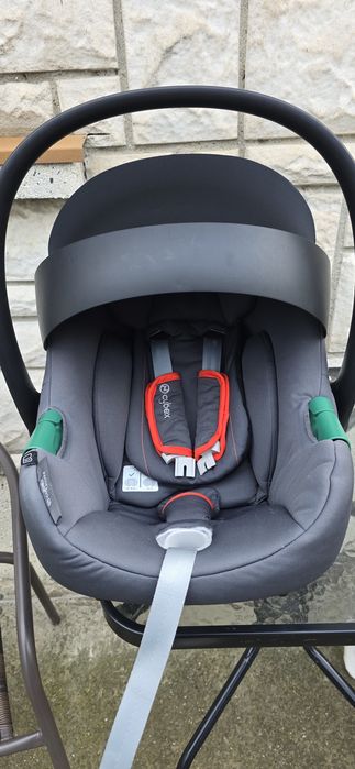 Столче за кола Cybex Aton b2 i size