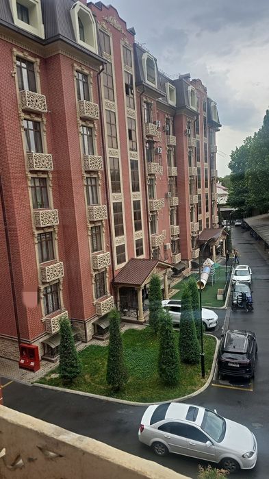 ЖК Дархан   4/3/6   Новостройка парк Тельмана