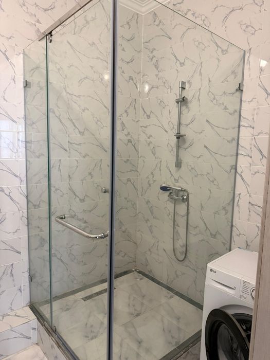 Душевая кабинка прозрачное стекло