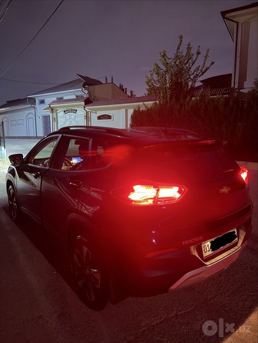 Tracker 2 premier plus 2024