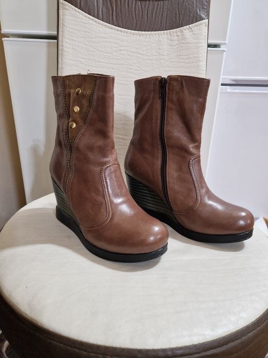 Botine ortopedice din piele naturală