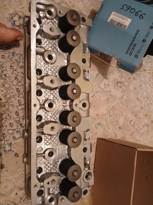 Продам головку от Уаз100