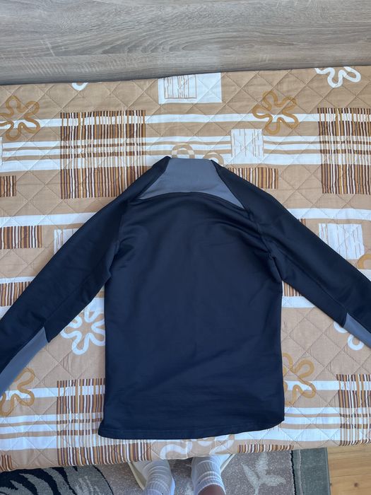 Nike dri fit блуза